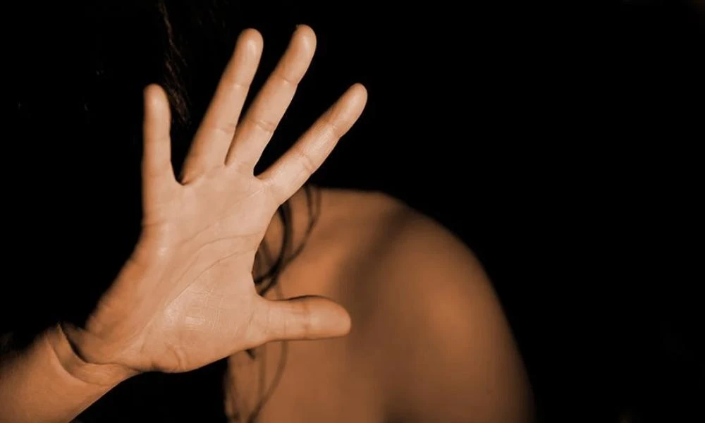 Θεσσαλονίκη: Σοκ - Βίασε 14χρονη και έστειλε το βίντεο σε φίλο του